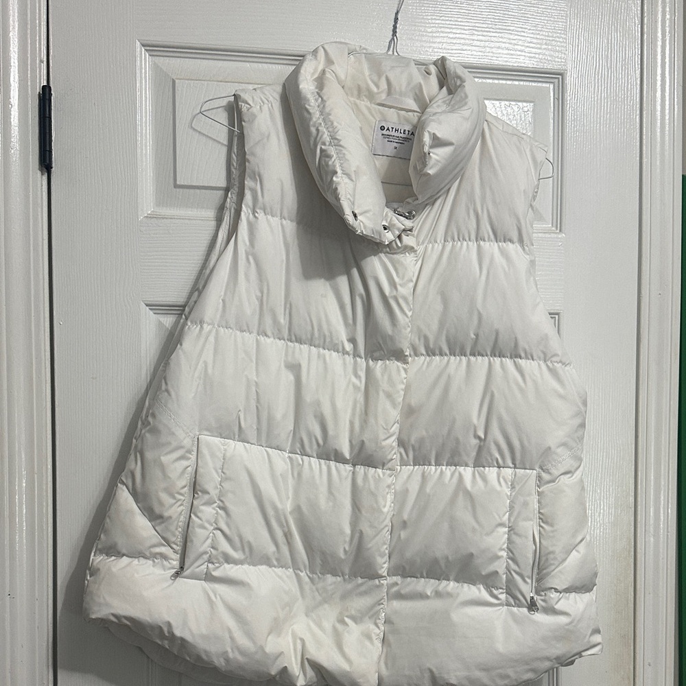 Athleta White Puffer Vest